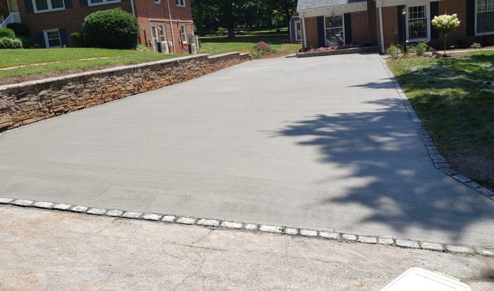 finished concrete driveway construction